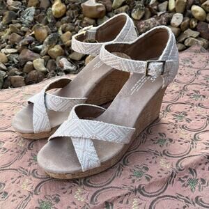 TOMS Sienna Cork Wedge Sandal Size W 8.5 Tan Canvas Open Toe Ankle Strap